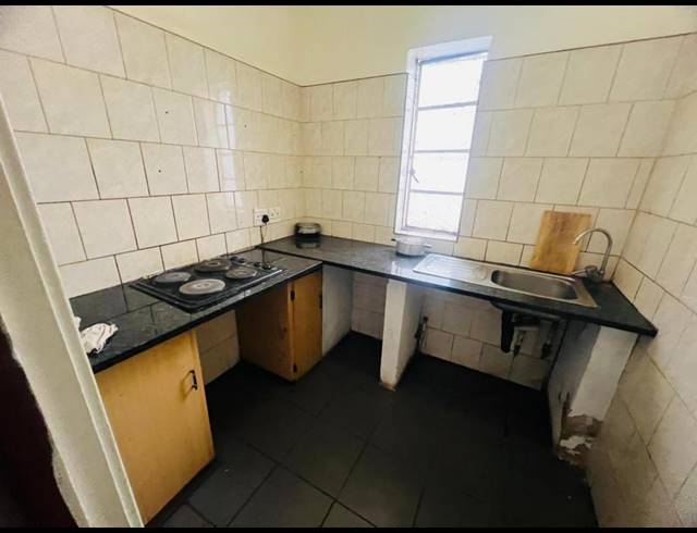 11 BEDROOM HOUSE FOR SALE IN BRIXTON